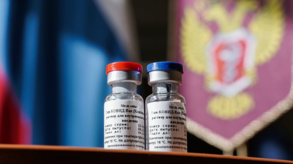 В Полысаеве продолжается вакцинация горожан от коронавирусной инфекции