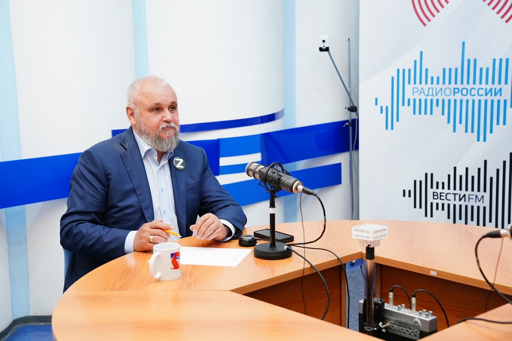 Сергей Цивилев ответил на вопросы кузбассовцев в прямом эфире на радио